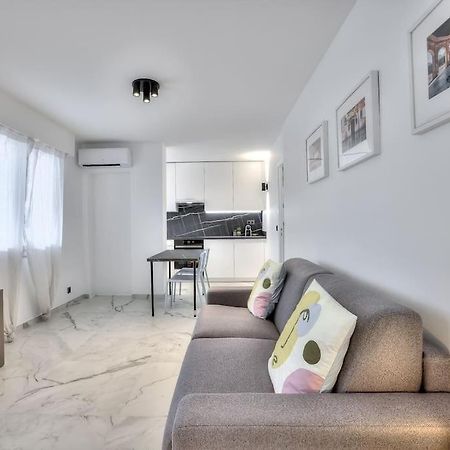 The White Cocoon In Antibes City Extérieur photo